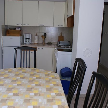 Apartment Ana M Krk Town Eksteriør billede