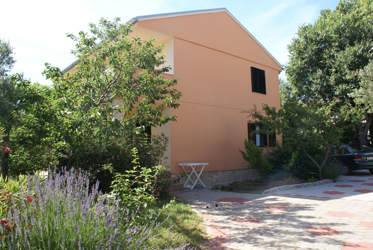Apartment Ana M Krk Town Eksteriør billede